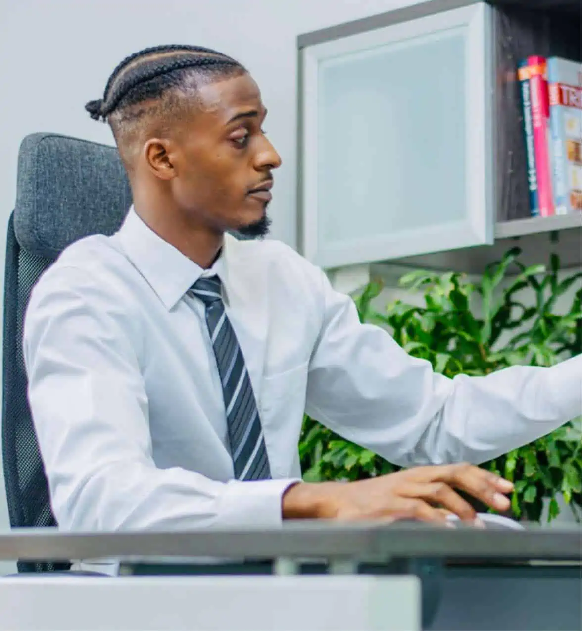 D'Avontai Moore, licensed mortgage broker serving Brampton